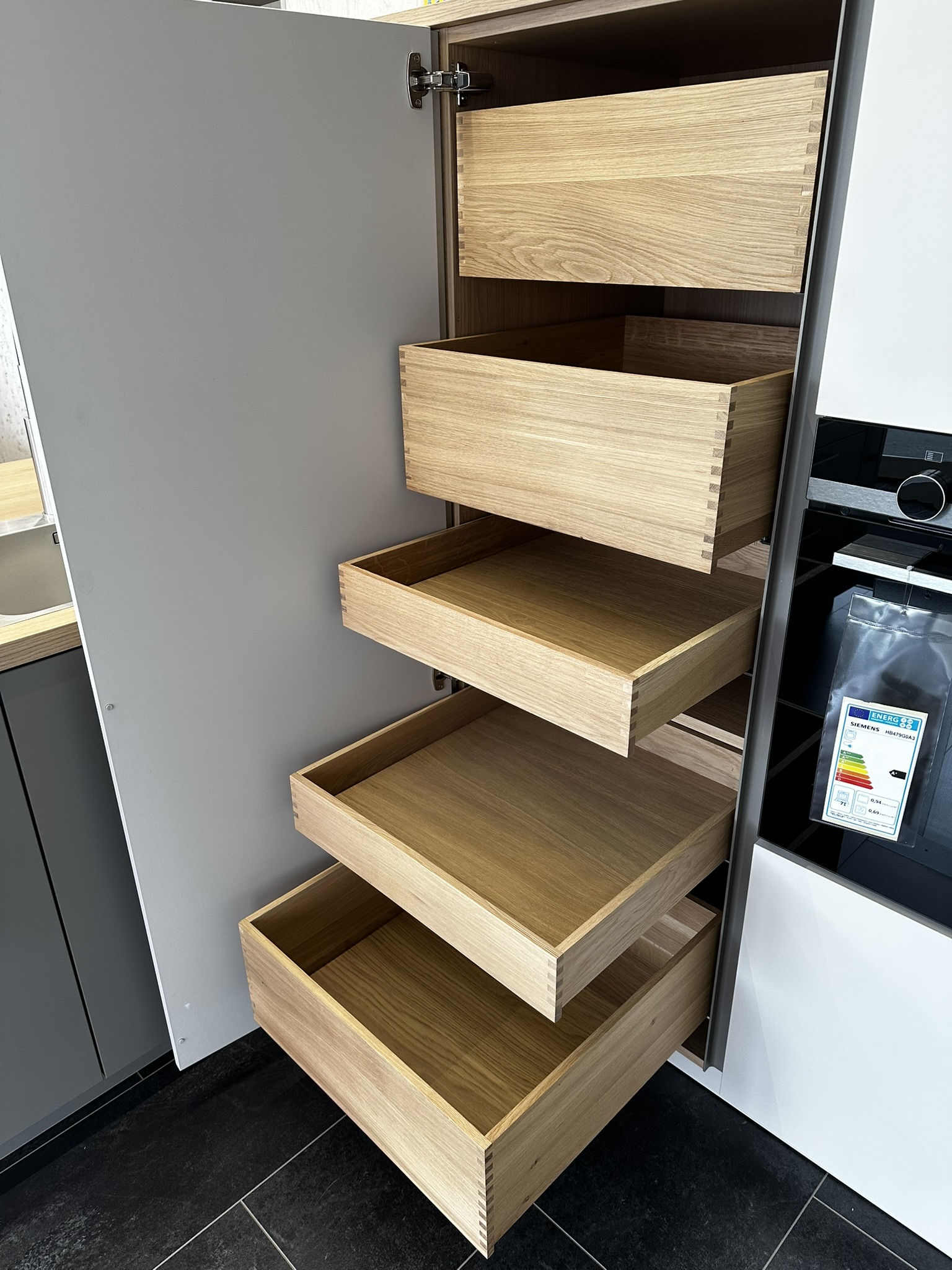 Hochschrank